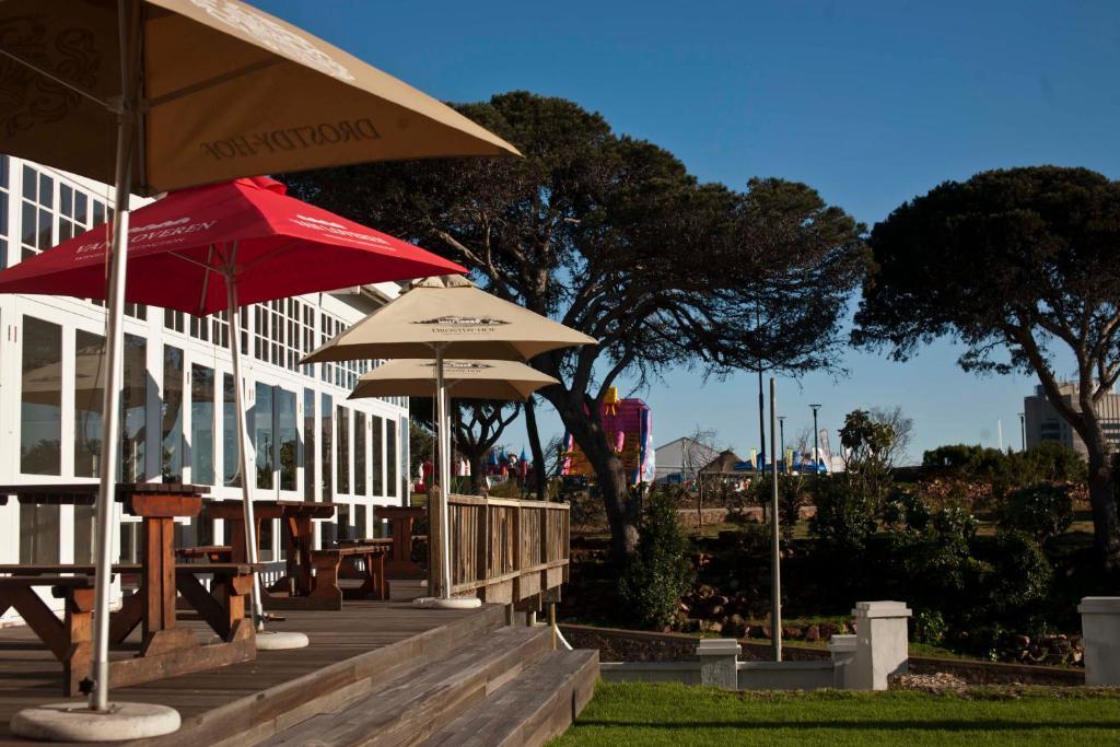 The Grand Hotel Port Elizabeth Exterior foto